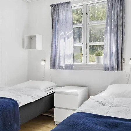 1538-aakirkeby-sluseparken-21 Feriehus *