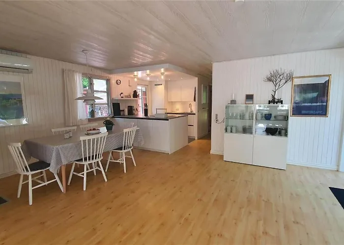 Tatil Evi 1538-aakirkeby-sluseparken-21 Vester Somarken